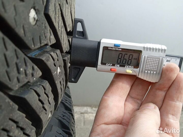 Колесо (диск + шина) на Skoda SuperB