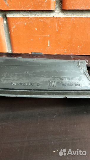 Решетка радиатора Opel Astra G (1998-2009)