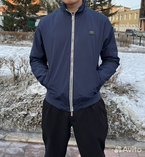 Куртка Tom Ford 48-54: для весеннего комфорта