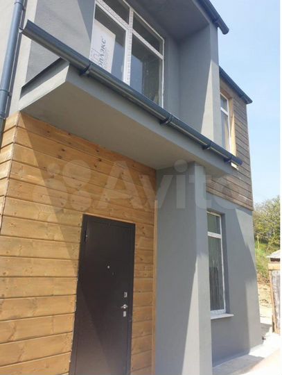 Дом 145 м² на участке 3 сот.