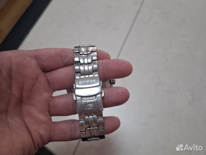 Наручные часы