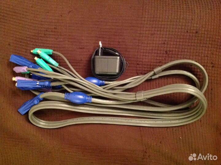 Signamax 098-8020 2-port ps/2 kvm switch