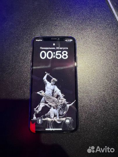 iPhone X, 64 ГБ