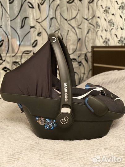 Автокресло-переноска Maxi-Cosi Pebble