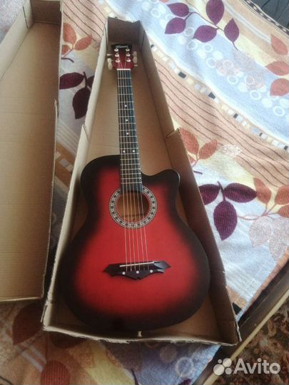 Гитара Новая