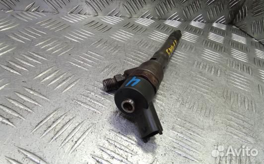 Форсунка дизельная KIA sportage 2 (EML18AL04)