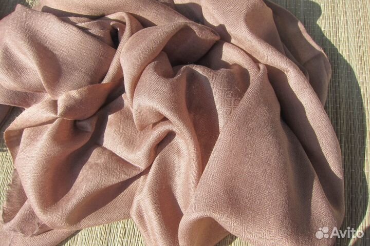 Шарфы и палантины