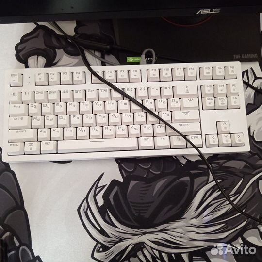 Игровая механическая клавиатура белая Zet gameng