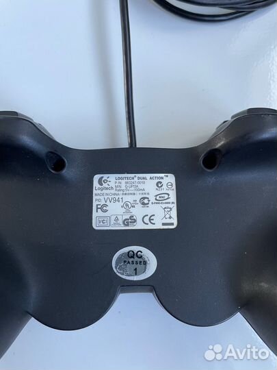 Геймпад logitech dual action