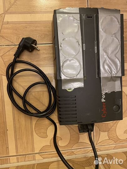 Ибп бесперебойник (Back-UPC) 2 Cyber Power и 2 APC