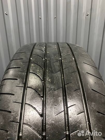 Bridgestone Dueler H/L 33A 235/55 R20 102V