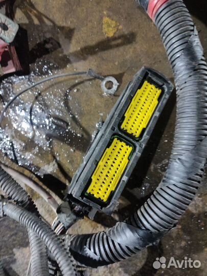 Эбу на renault logan 1