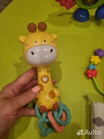 Игрушки для малыша