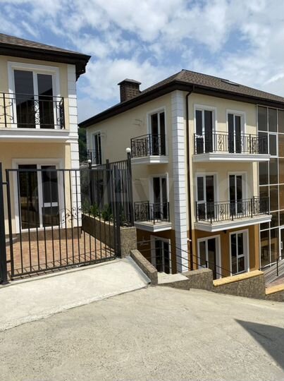 Своб. планировка, 37 м², 3/3 эт.