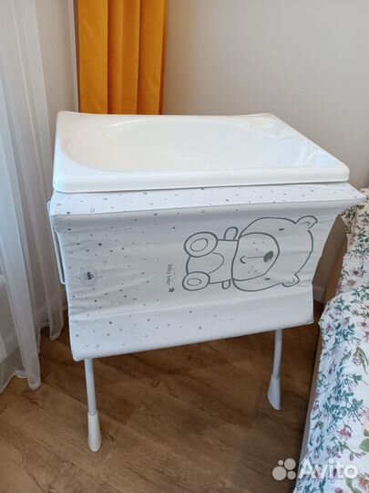 Пеленальный столик с ванночкой cam