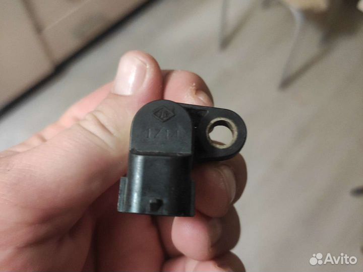 Датчик положения коленвала subaru