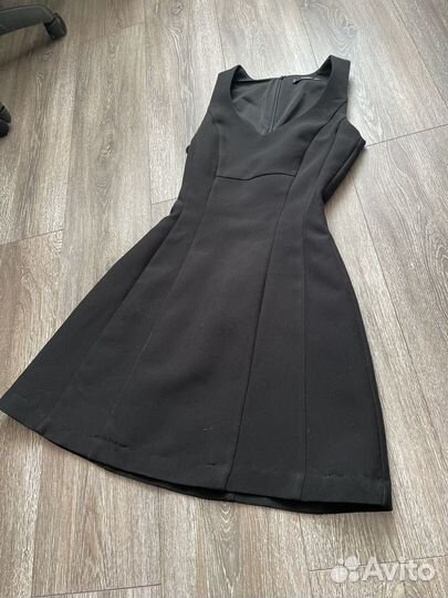 Маленькое черное платье Mango