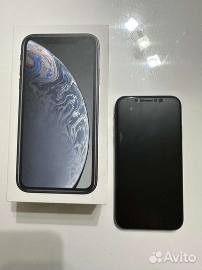 iPhone Xr, 64 ГБ