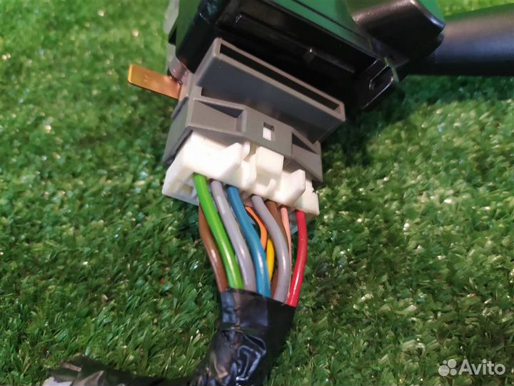 Подрулевой переключатель стеклоочистителя KIA Spo