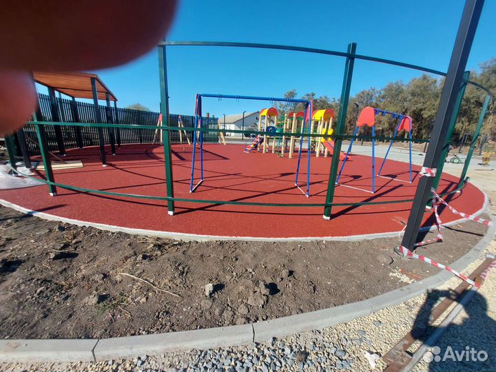 Резиновое покрытие для детских и спортивных пл