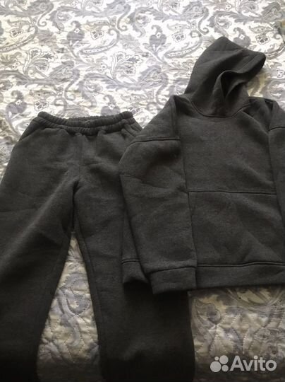 Спортивный костюм женский 44 46 новый