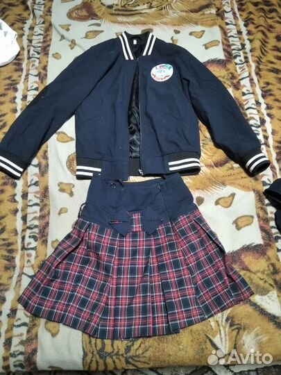 Форма на девочку 32 р. Школа 4