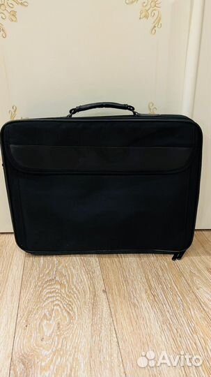 Сумка для ноутбука новая
