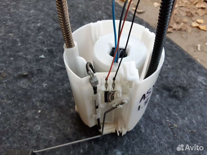 Бензонасос Митсубиси асх 1.8