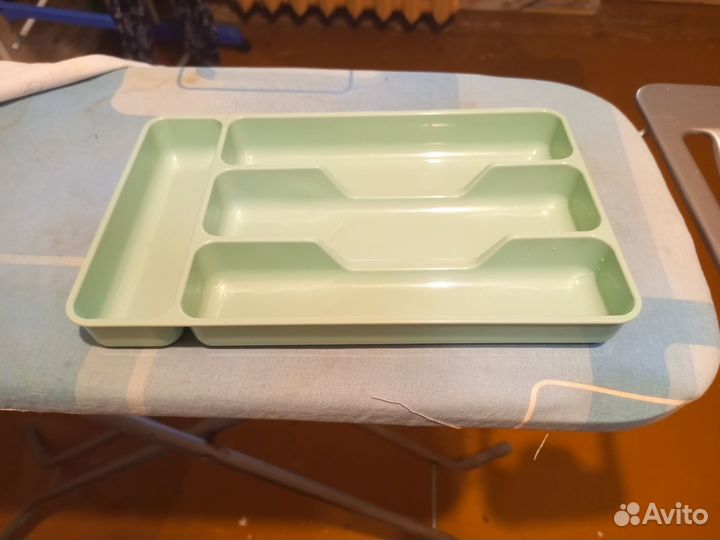Лоток для столовых приборов