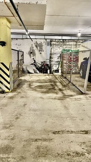 Машиноместо, 16 м²