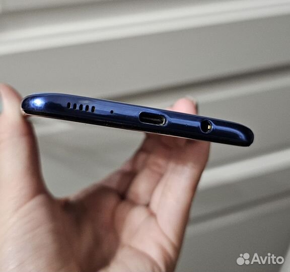 Телефон Samsung A70 рст