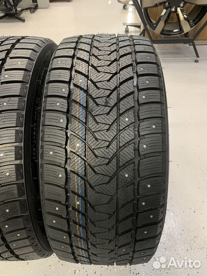 Tri Ace Snow White II 285/45 R22 и 325/35 R22 114H