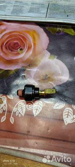 Датчик давления масла