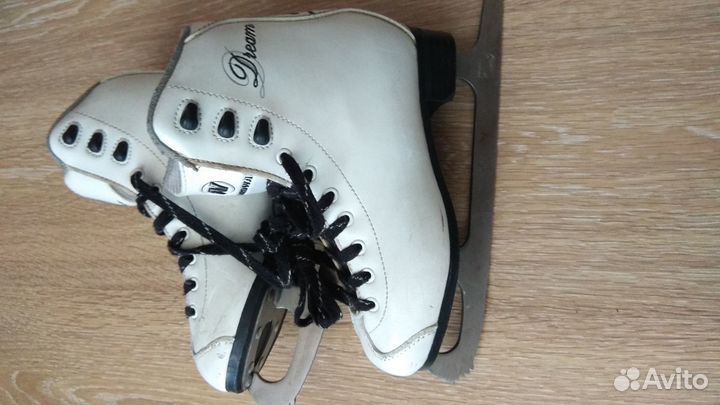 Коньки детские