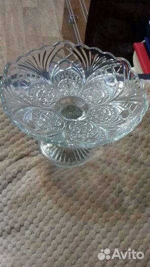 Ваза фруктовница на ножке и Лебеди,ссср