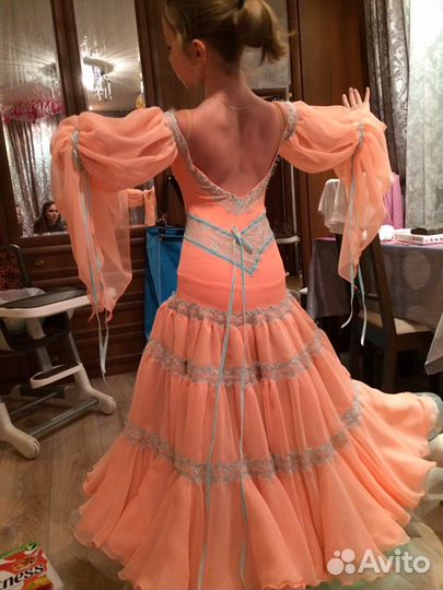 Платье для бальных танцев Ю1, состояние отличное
