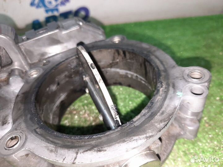 Дроссельная заслонка Mercedes C220 W205 651.921