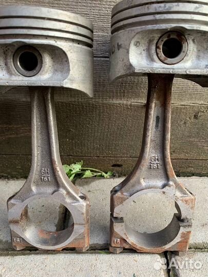 Шатун с поршнем (комплект)