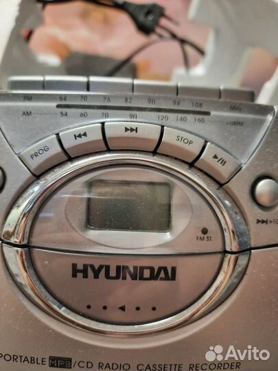 Радиоприемник hyundai,TCL T280