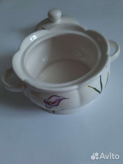 Контейнер, керамика,ëмкость 0,5 л новый