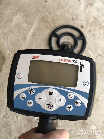 Металлоискатель minelab x terra 705 бу