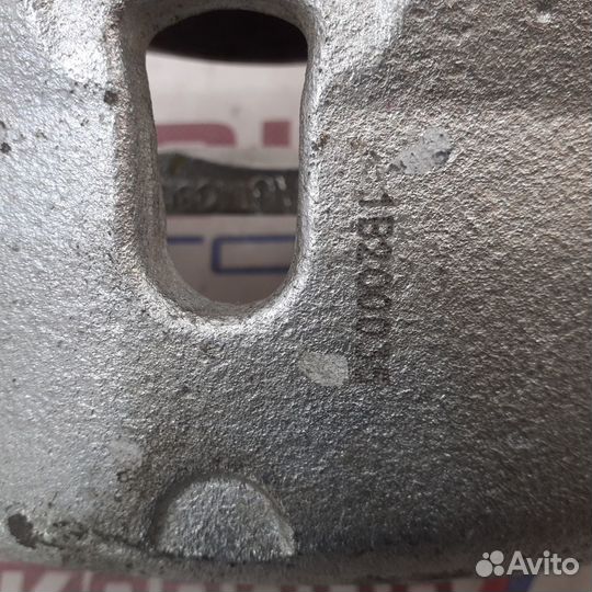 Суппорт передний левый hyundai I30