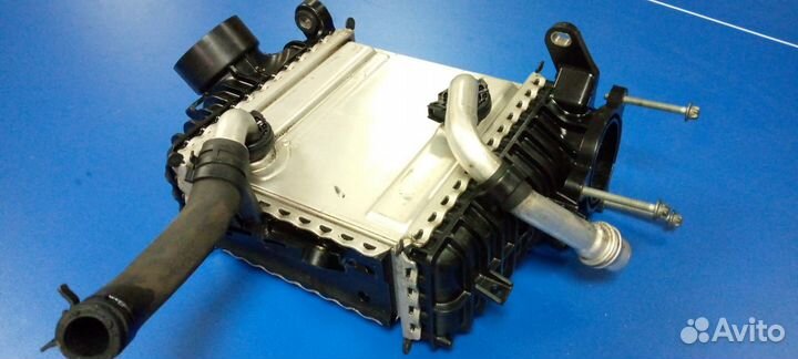 Интеркулер Mercedes-Benz E-Class W213