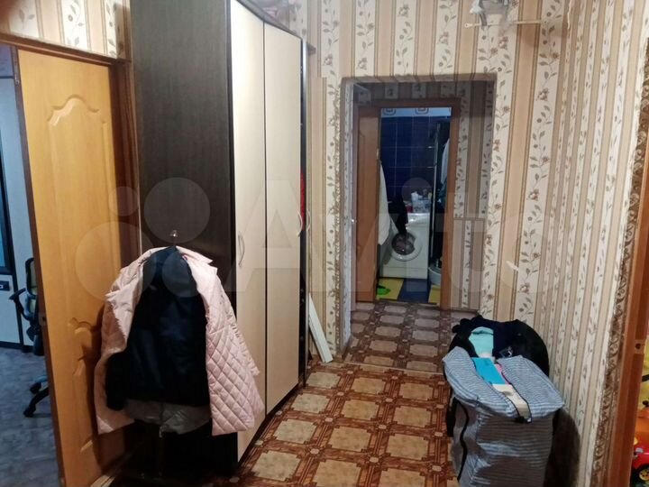 3-к. квартира, 81,1 м², 1/2 эт.