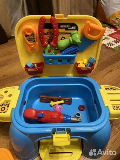 Игрушка чемодан инструменты