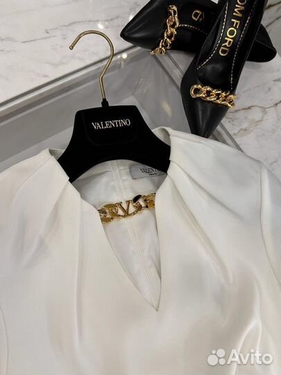 Платье Valentino