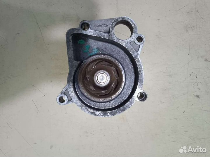 Помпа охлаждающей жидкости BMW 5 E39 m47 бмв 5 е39