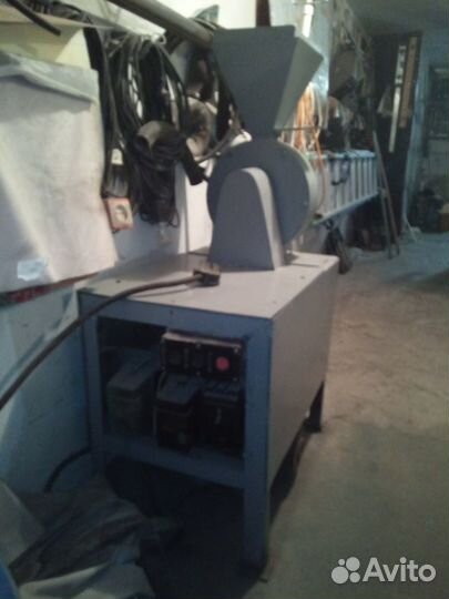 Крупорушка зернодробилка