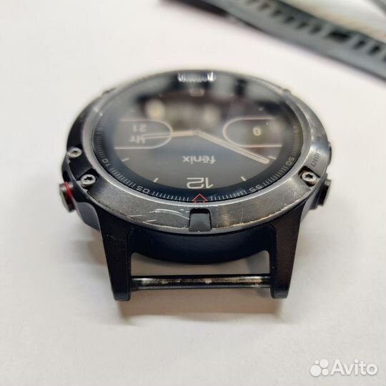 Часы Garmin Fenix 5