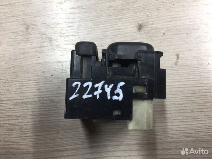 Блок управления зеркалами Toyota Probox с2002г Про